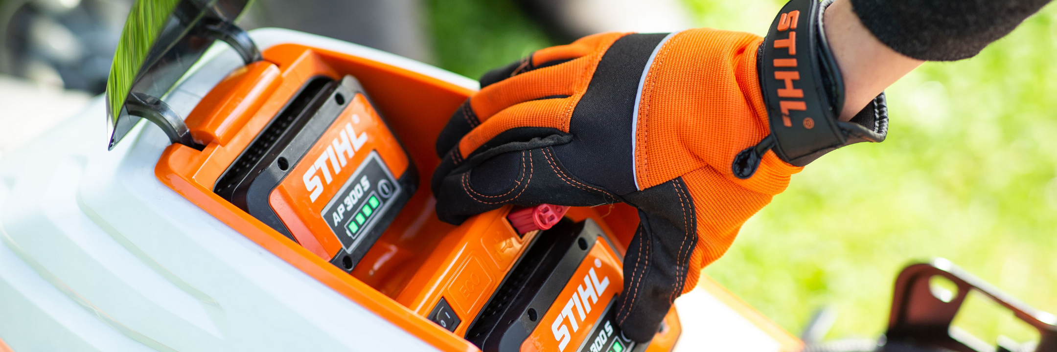 Akkus und Ladegeräte