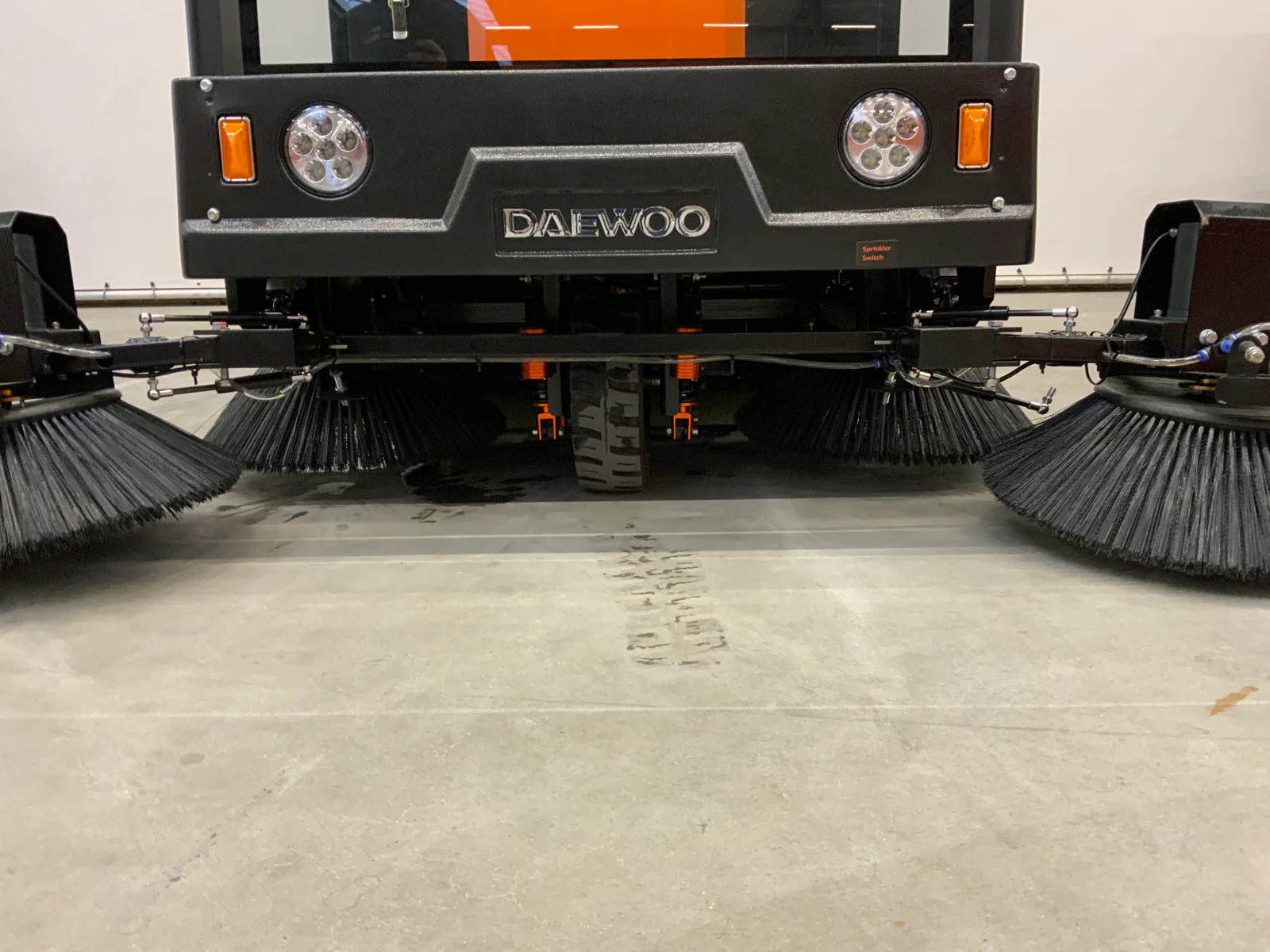 Daewoo DAS100 Kehrmaschine mit Kabine