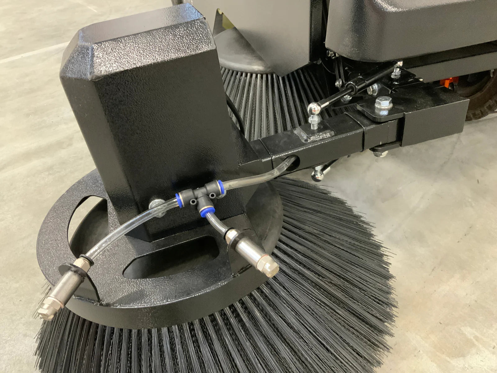 Daewoo DAS100 Kehrmaschine mit Kabine