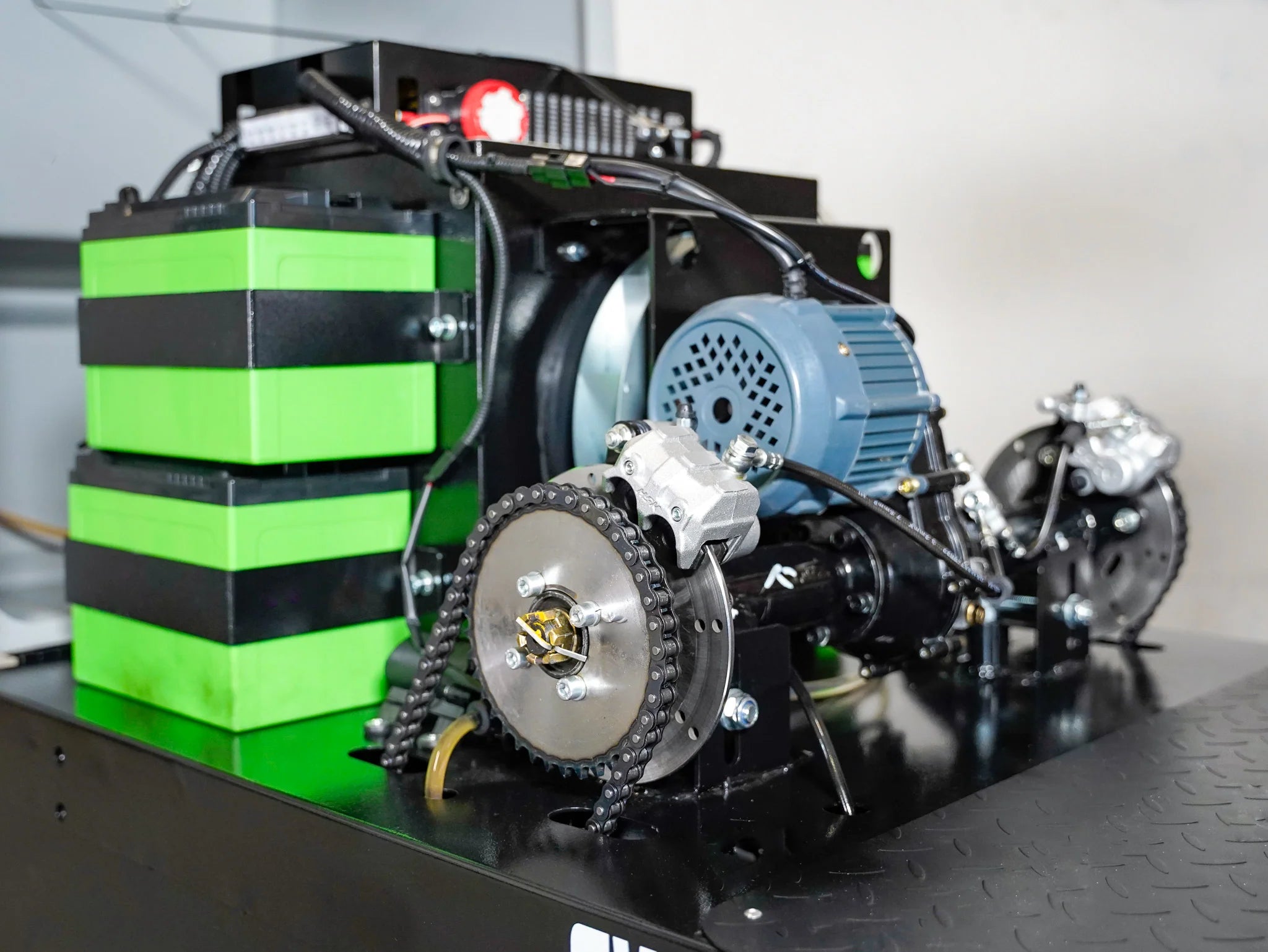 Kremer KRYZS4 Aufsitz Kehrmaschine