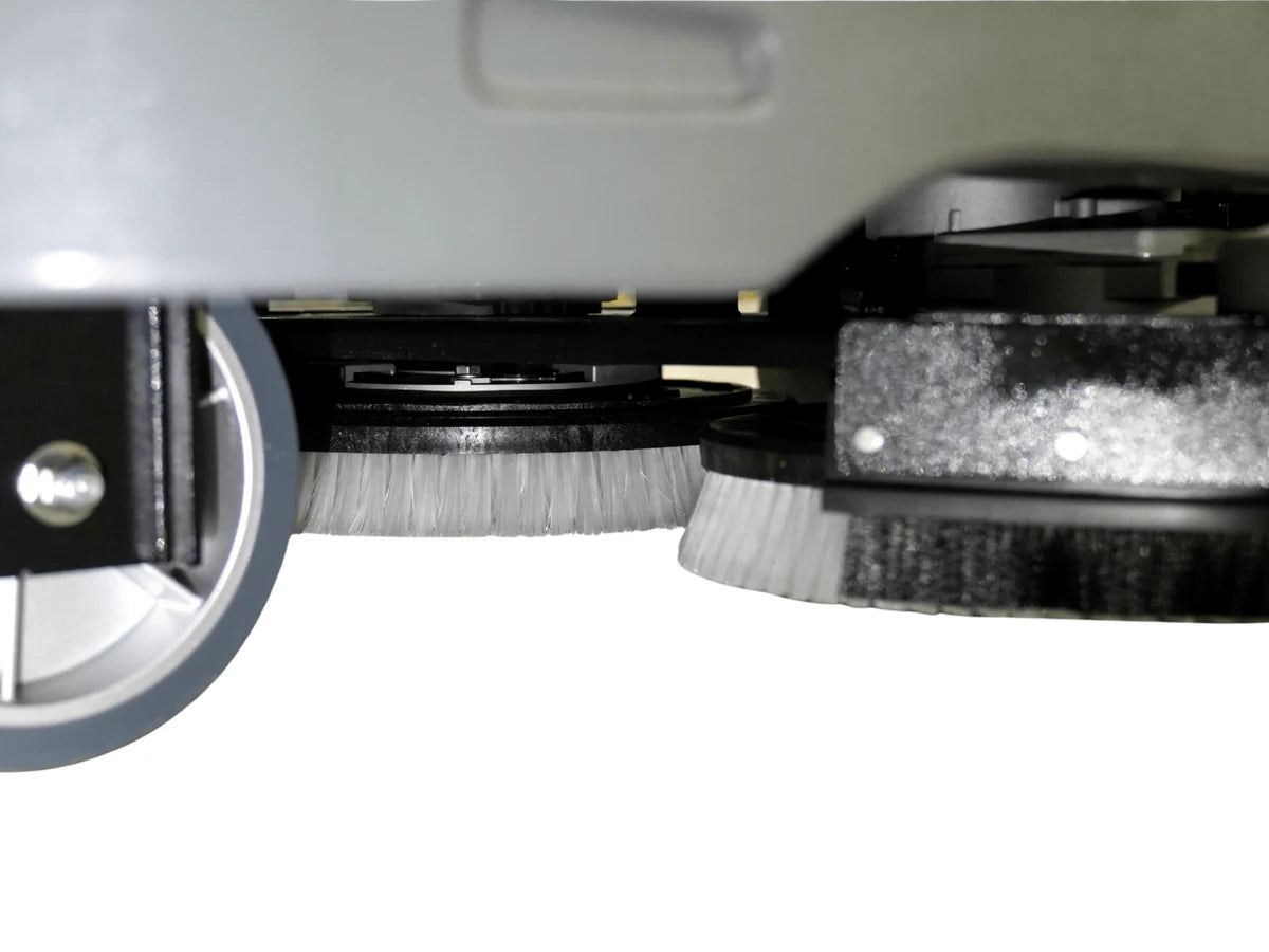 Graefer Aufsitz-Scheuersaugmaschine SM125-PRO mit Doppelbürste