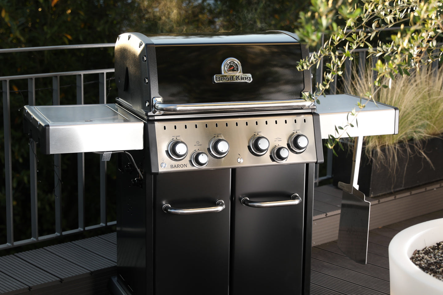 Broil King Baron 490
