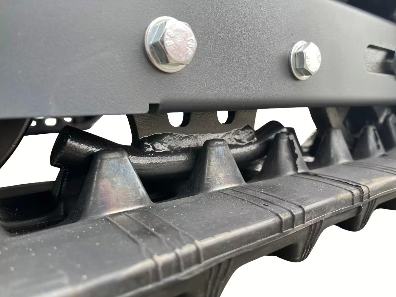 Ferrari-Maehraupe-RC-70HY-Pro8