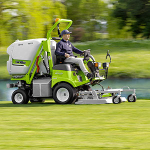 Grillo Aufsitzmäher mit Mähdeck und Sammeln FD 13.09 4WD