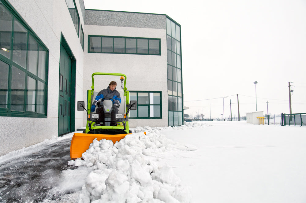 Grillo Aufsitzmäher mit Mähdeck und Sammeln FD 2200 Stage5 4WD