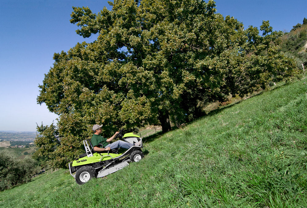 Grillo Hydraulischer Aufsitz-Wiesenmäher Climber 8.22