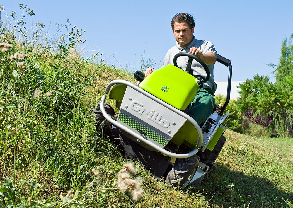 Grillo Hydraulischer Aufsitz-Wiesenmäher Climber 9.22