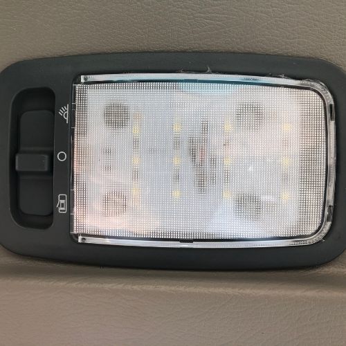 Akrotect Hoflader AK 808 mit Kabine