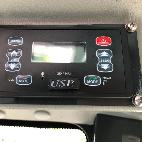 Akrotect Hoflader AK 808 mit Kabine