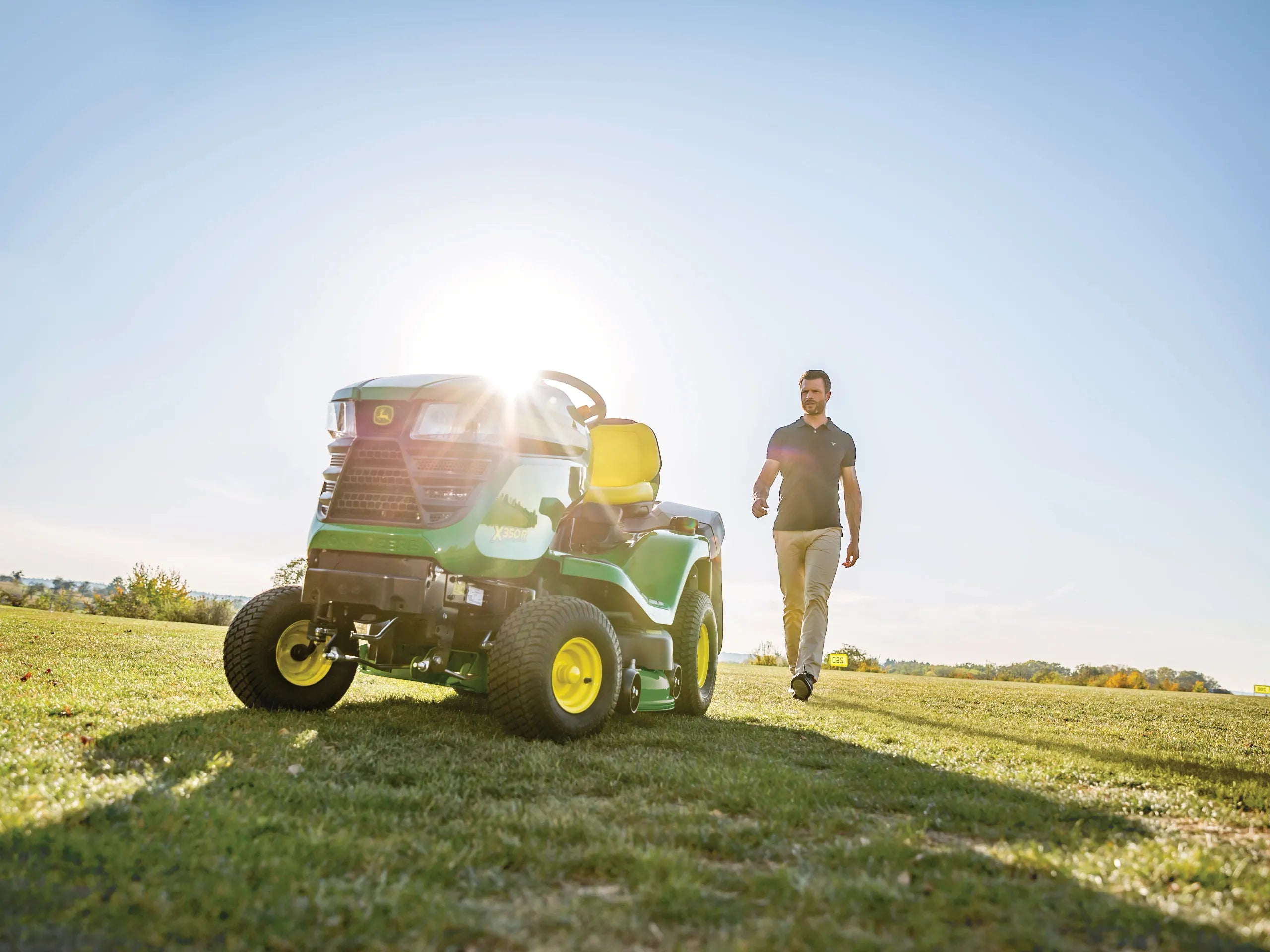 John Deere Rasentraktor X350R