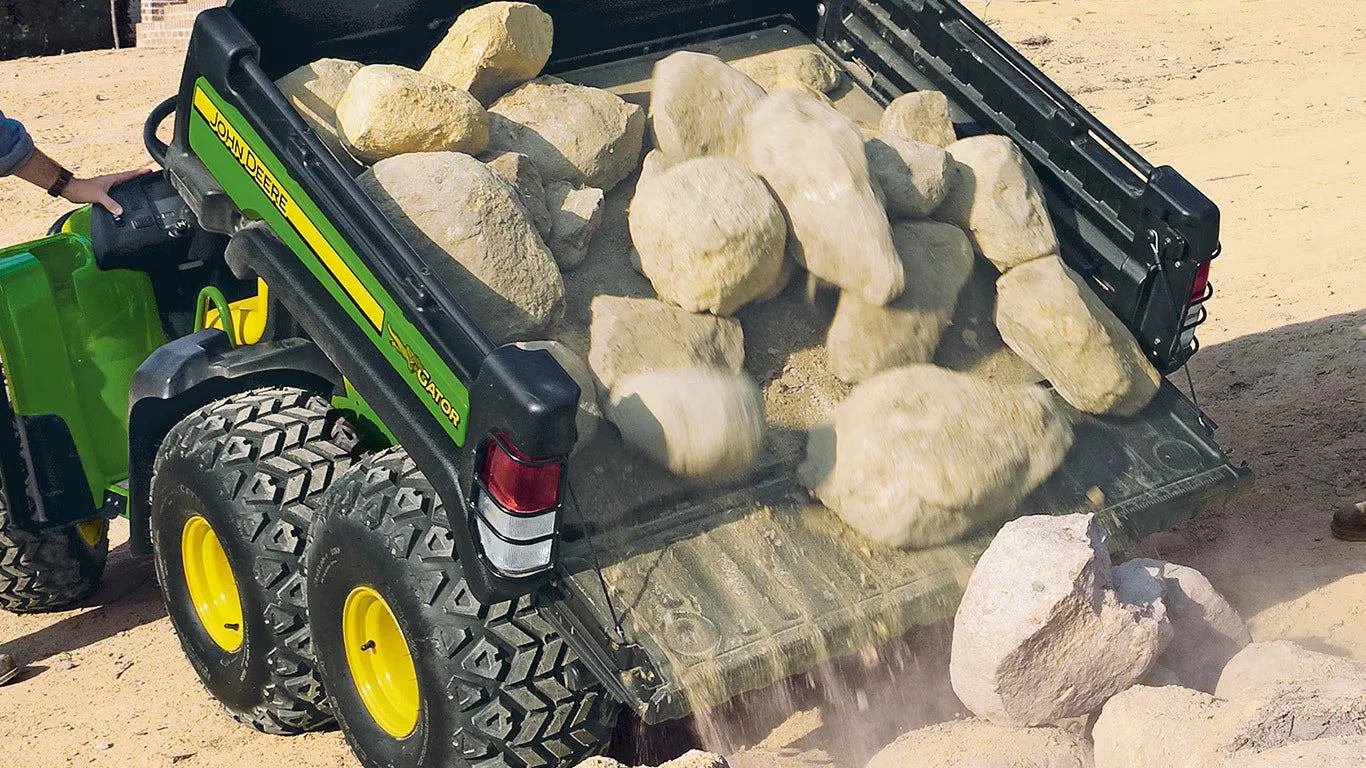 John Deere TH 6x4 Gator