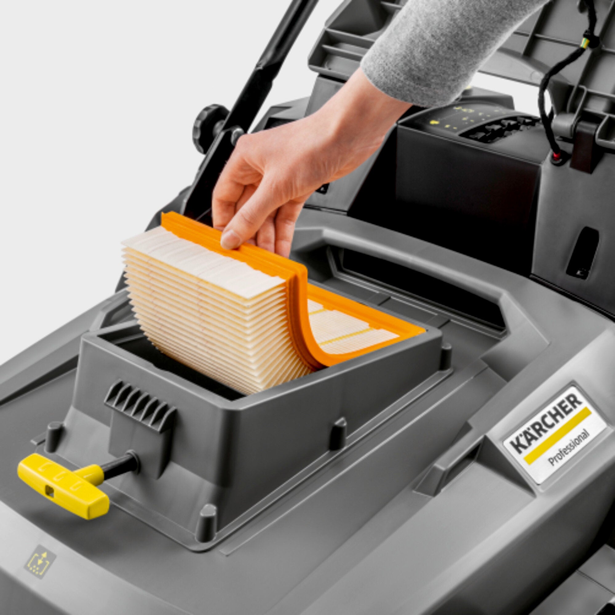 KaercherKM7030CBp2SBHandgefuehrteKehr