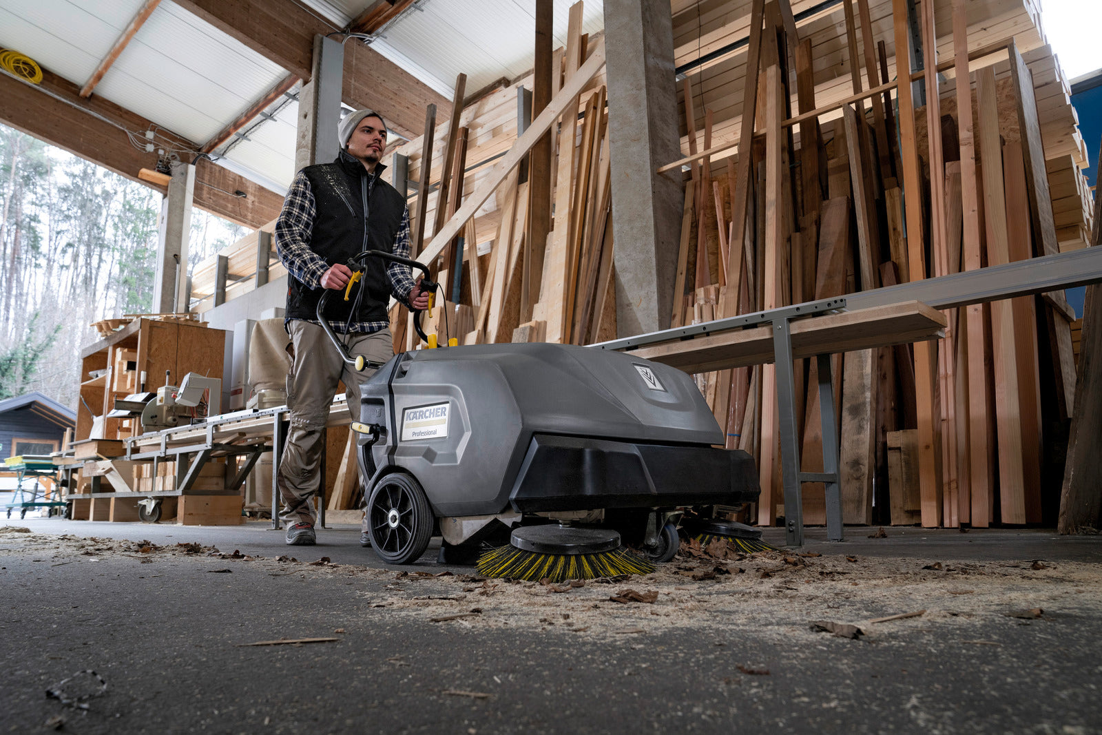 KaercherKM8550WBpPack2SBHandgefuehrteKehr-Kehrsaugmaschinen2