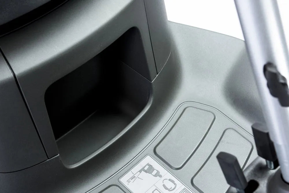 STIGAPark300LCBenzin-Frontmaeher12_978b9a00-00af-4298-82a3-afe8b0a9adfa