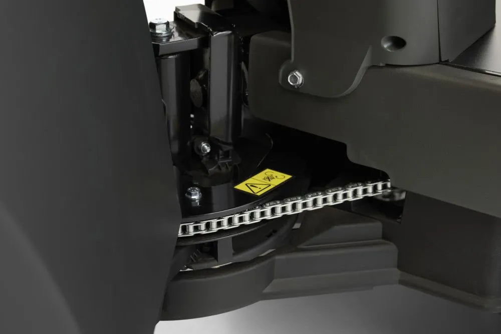 STIGAPark700WBenzin-Frontmaeher10