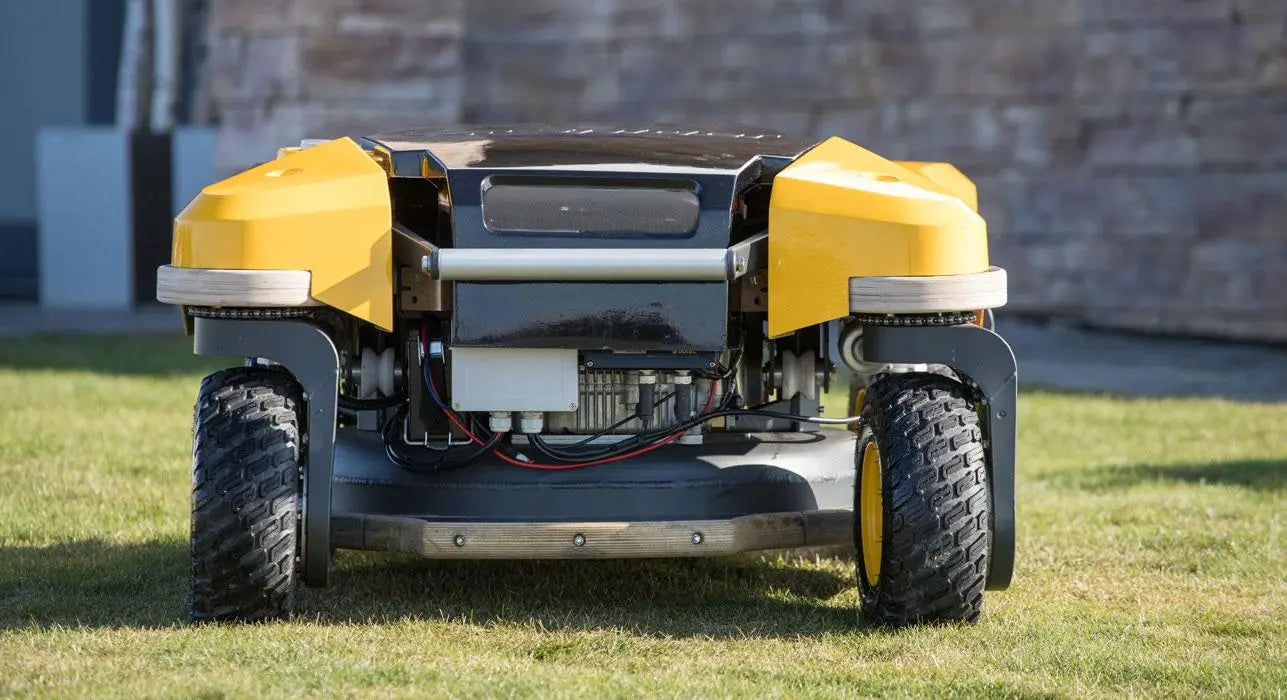 Spider CROSS LINER LITE Großflächenmäher ohne Seilwinde mit Schleuderwendung