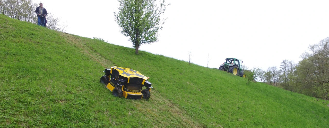 Spider 2SGS Großflächenmäher und Böschungsmäher mit Seilwinde und Schleuderwendung