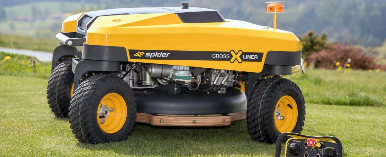 Spider CROSS X LINER Großflächen- und Böschungsmäher mit Seilwinde und Schleuderwendung
