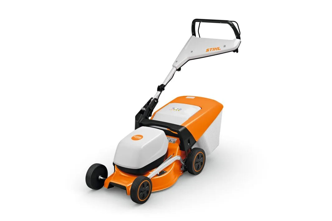 Stihl-RMA-243-Akku-Rasenmaeher2
