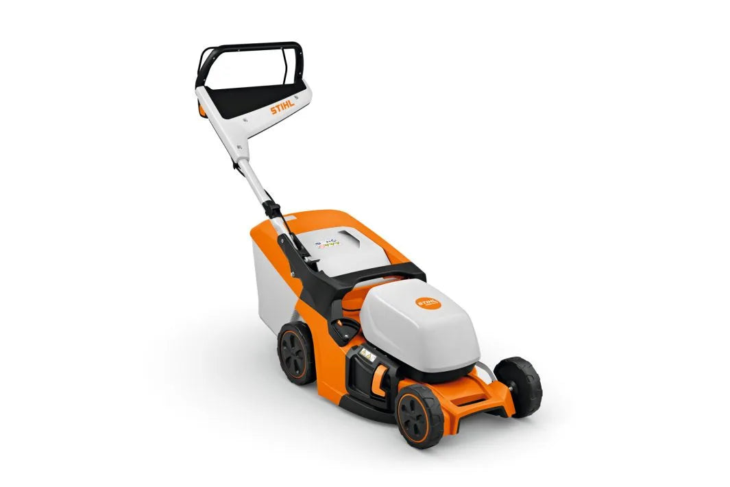Stihl-RMA-443-Akku-Rasenmaeher3