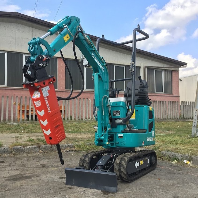 SUNWARD Minibagger SWE 08B