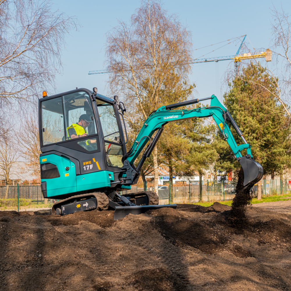 SUNWARD Minibagger SWE 17F