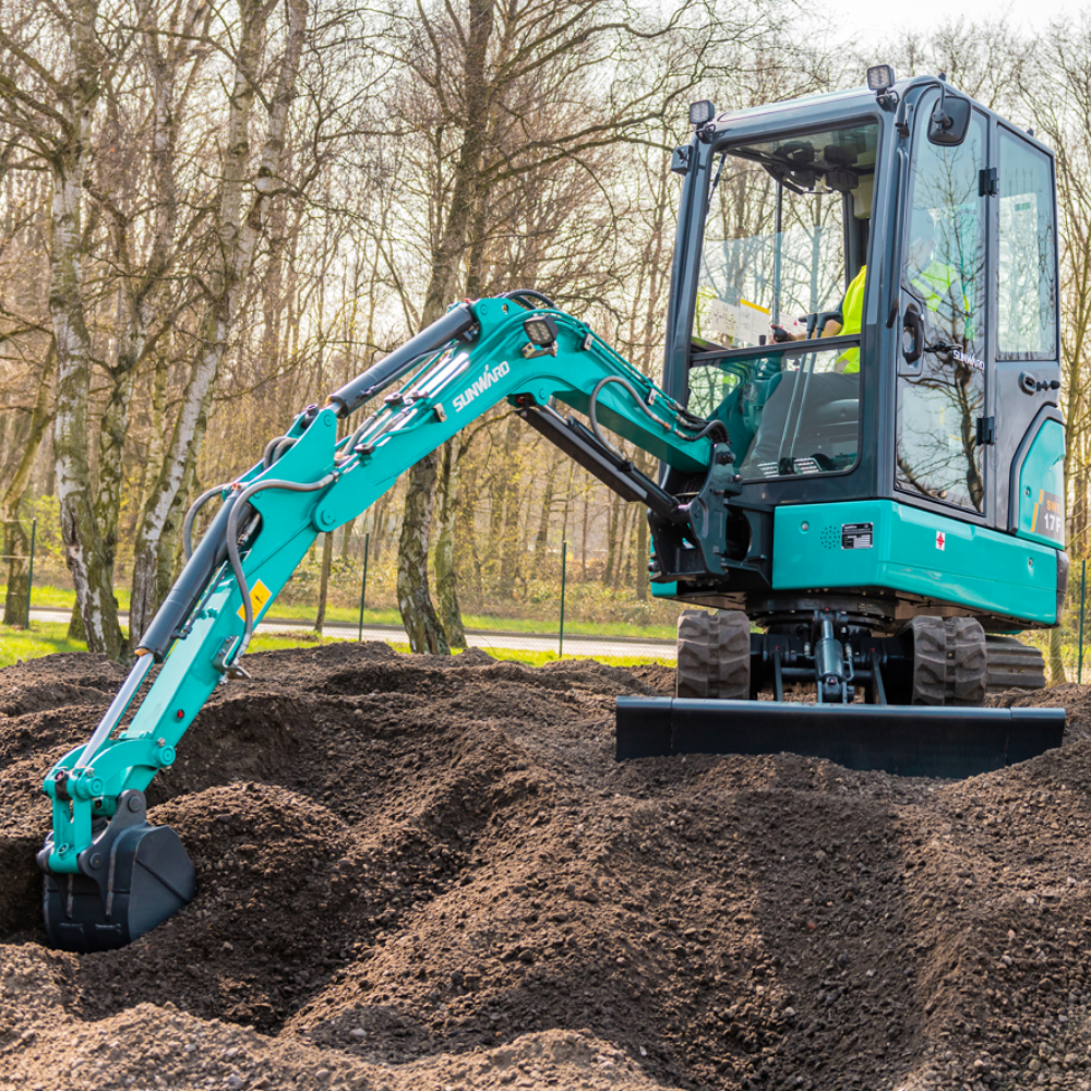 SUNWARD Minibagger SWE 17F