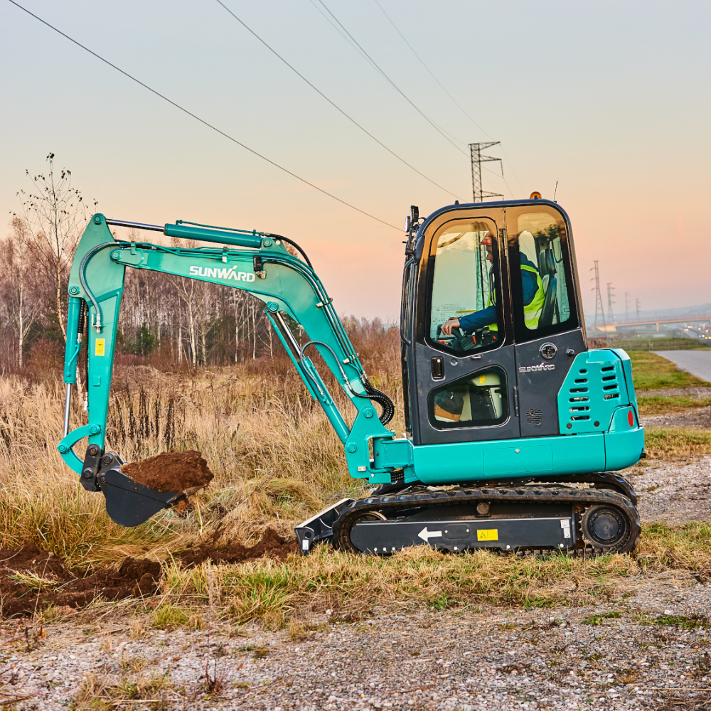 SUNWARD Minibagger SWE 25F