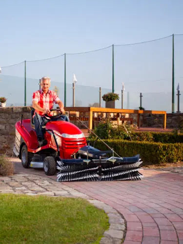 Tielbürger Anbaukehrmaschine tk520