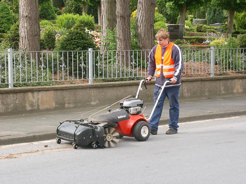 Tielbürger Kehrmaschine tk48 B&S 675EXi Handstart