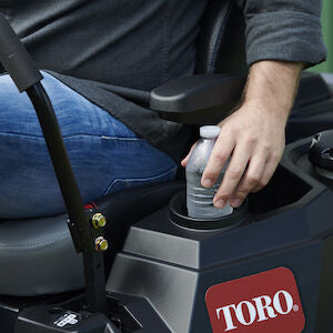 Toro Titan ZX4875 122cm Nullwendekreis-Aufsitzrasenmäher inkl. Recycler-Kit und Seitenauswurf