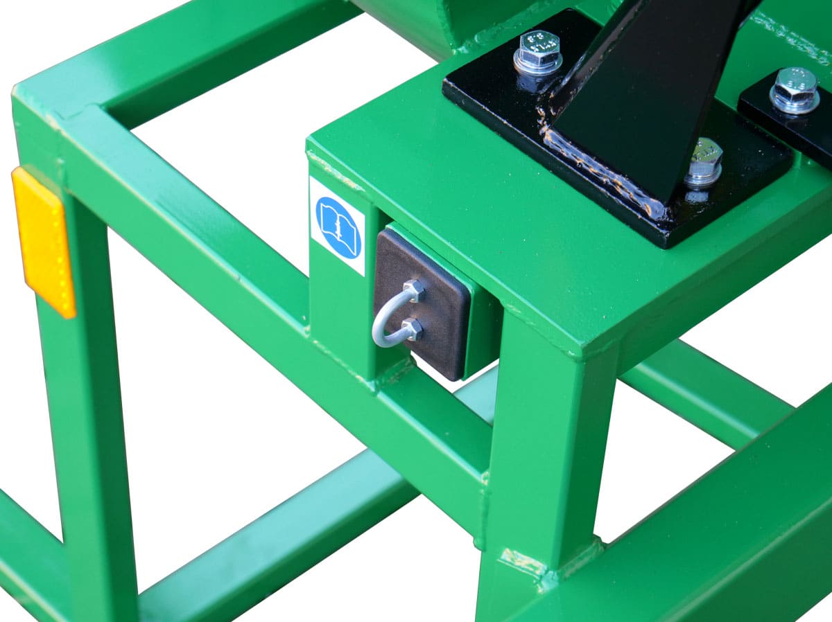 Vielitz Holzhäcksler - Langhäcksler mit Zapfwellenantrieb Untenauswurf EB - 70 - Z