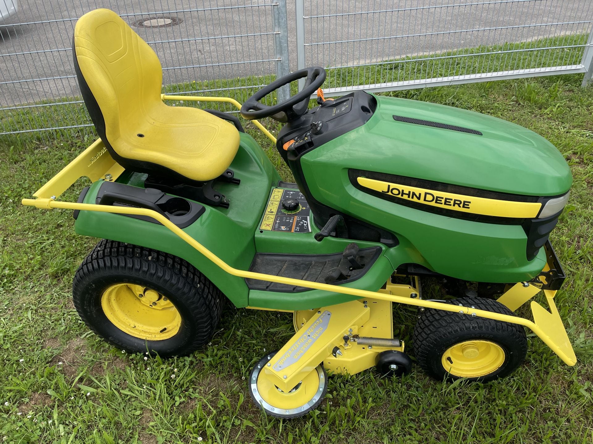 Feucht Obsttechnik Hochgrasmähwerk HGM1000 für John Deere