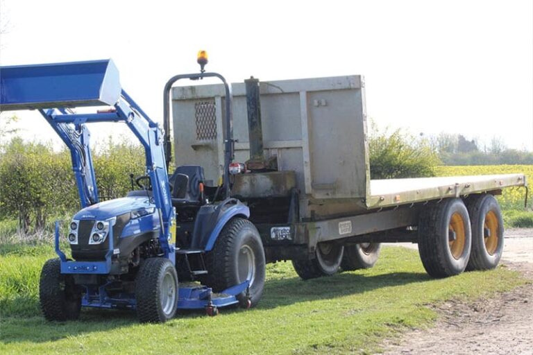 Solis Traktor 26 HST