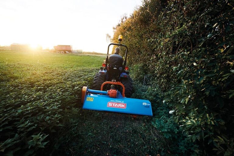 Solis Traktor 26 mit Seitenschaltung