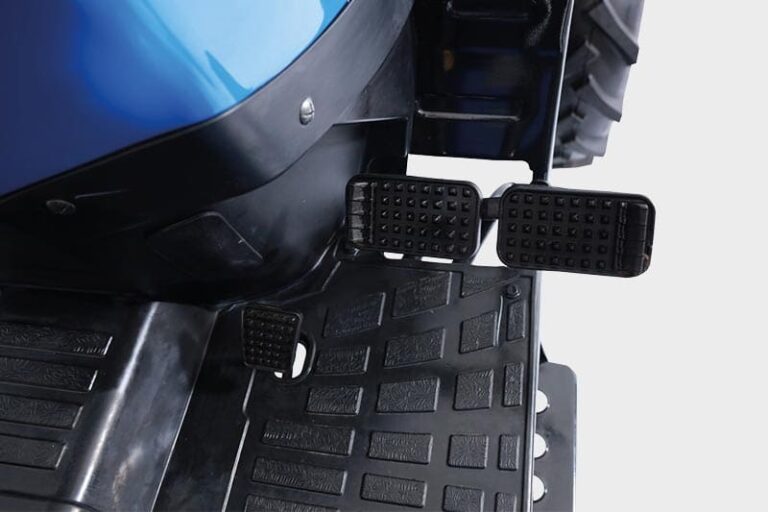 Solis Traktor 26 mit Seitenschaltung