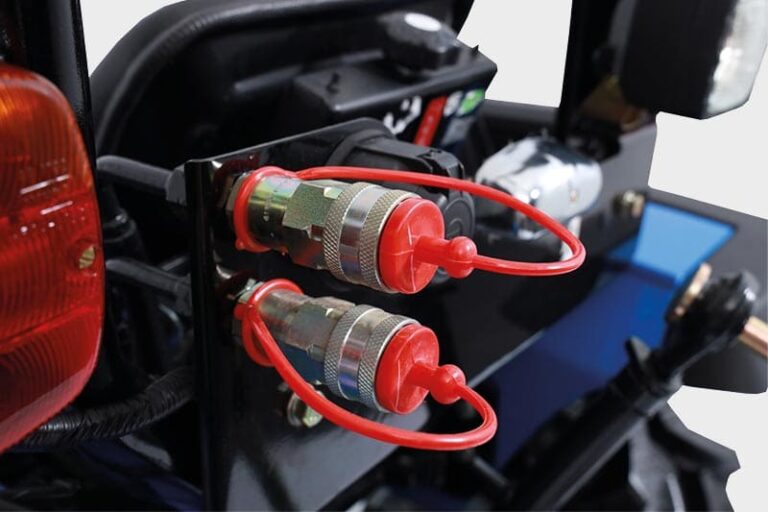 Solis Traktor 26 mit Seitenschaltung