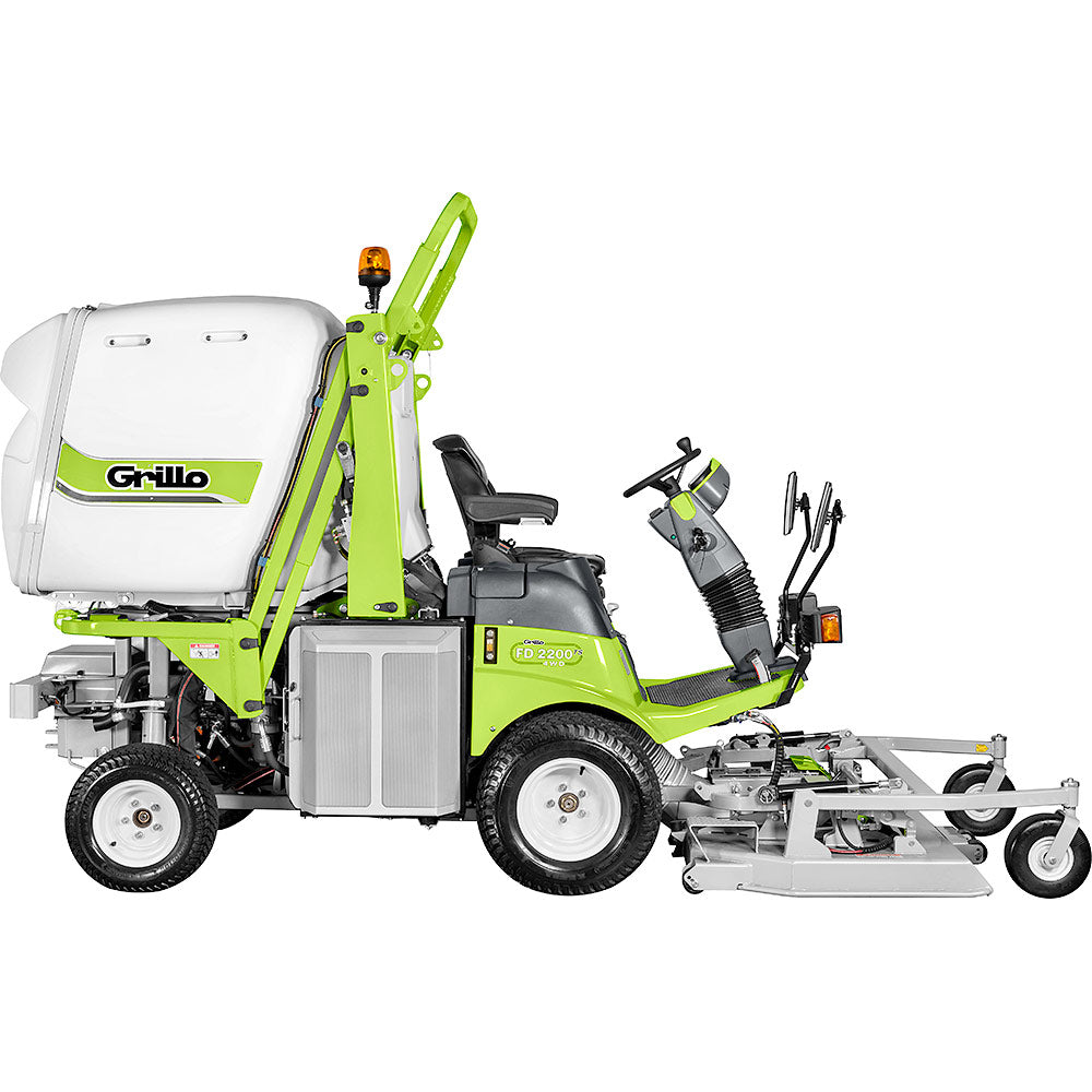 Grillo Aufsitzmäher mit Mähdeck und Sammeln FD 2200TS Stage5 4WD