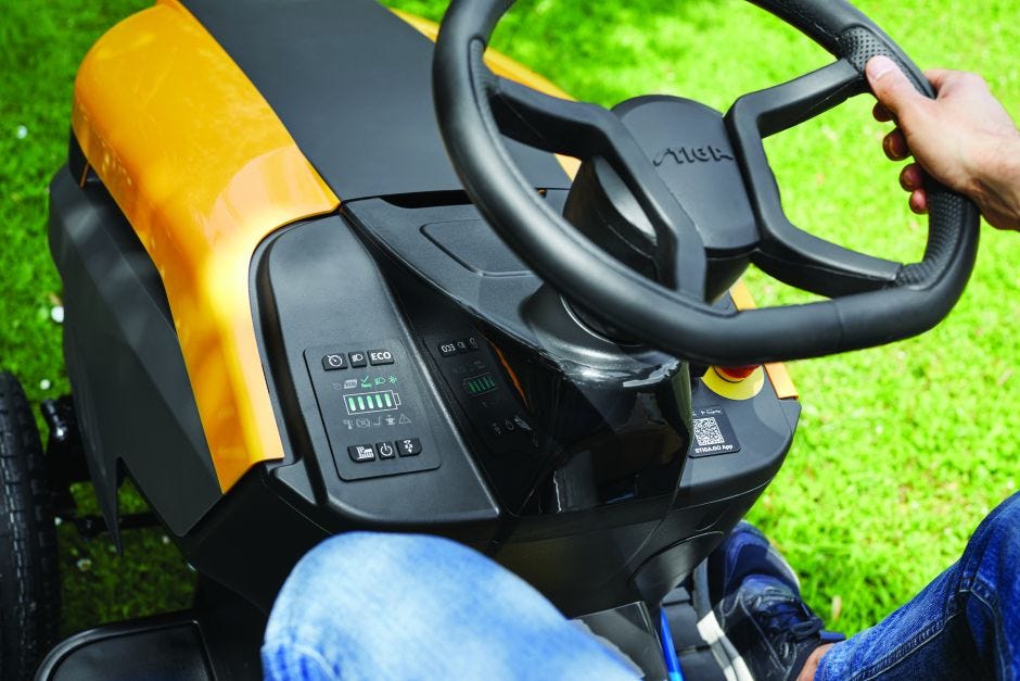 STIGA ESTATE 584e Akku-Rasentraktor