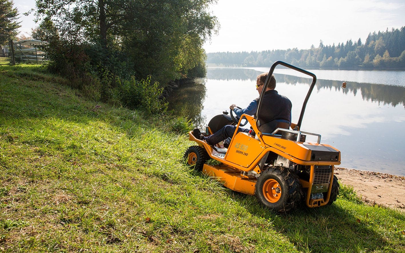 AS 920 Sherpa 2WD Aufsitzmäher mit Mulchmähdeck