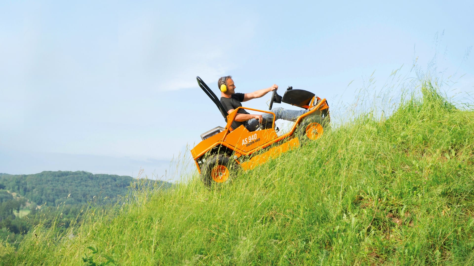 AS 940 Sherpa 4WD B&S Hochgras- Aufsitzmäher