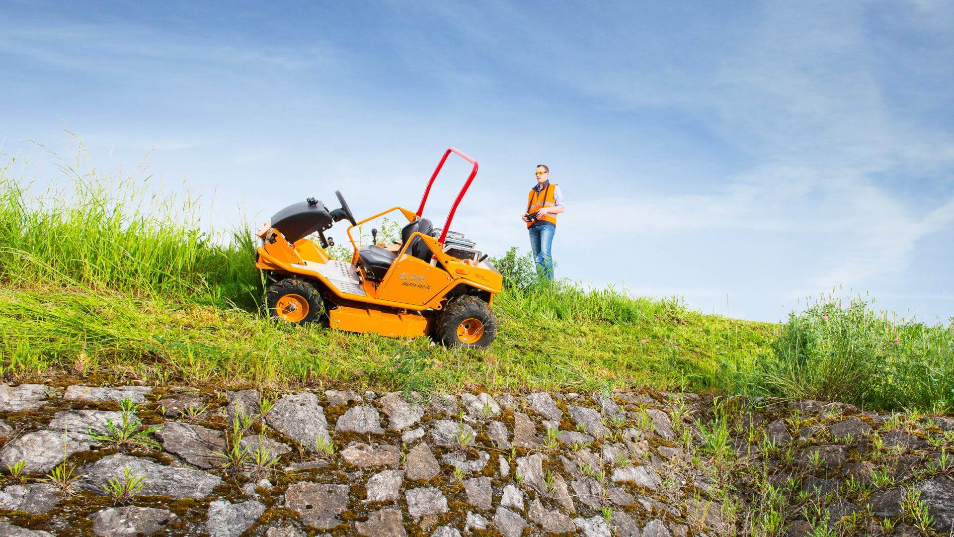 AS 940 Sherpa 4WD RC Allrad- Aufsitzmäher mit Fernsteuerung