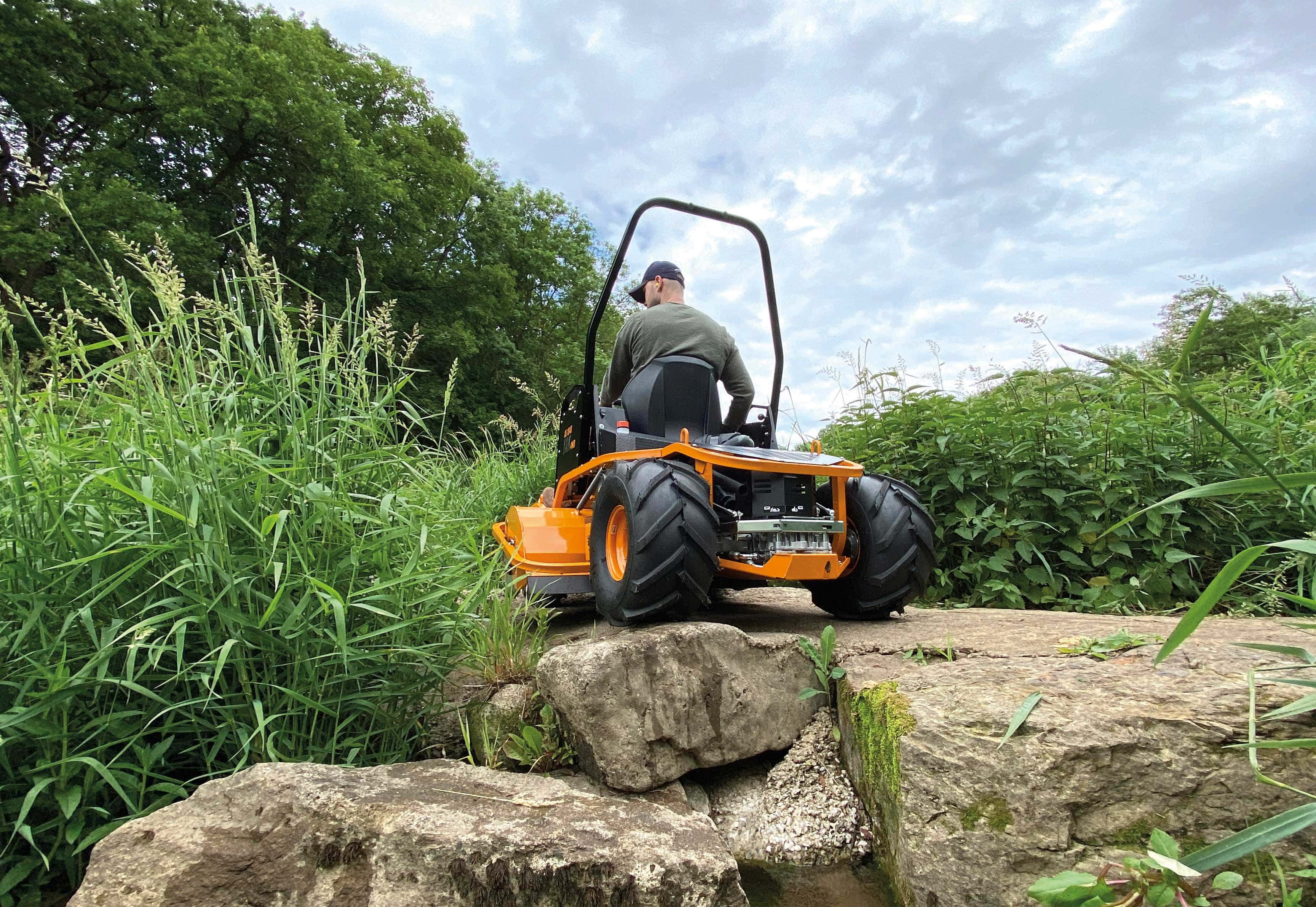 AS 1040 YAK 4WD XL Aufsitzschlegelmäher