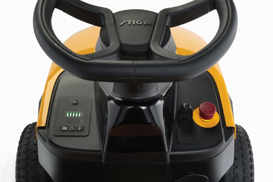 STIGA Tornado 398e Akku-Rasentraktor