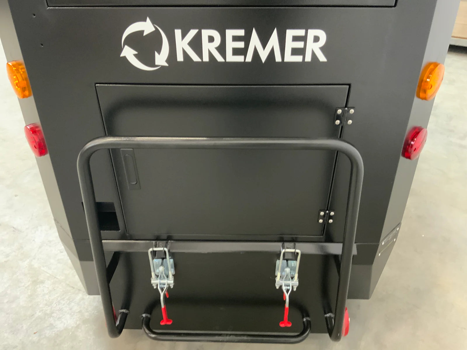 Kremer KRS100 Kehrmaschine mit Kabine