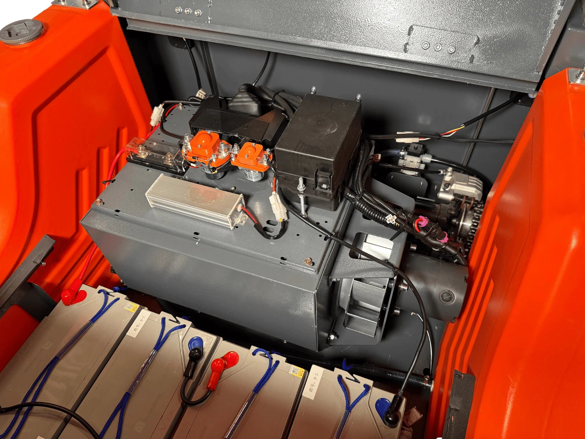 Aufsitz-Kehrmaschine mit Dach Graefer KM160-PRO