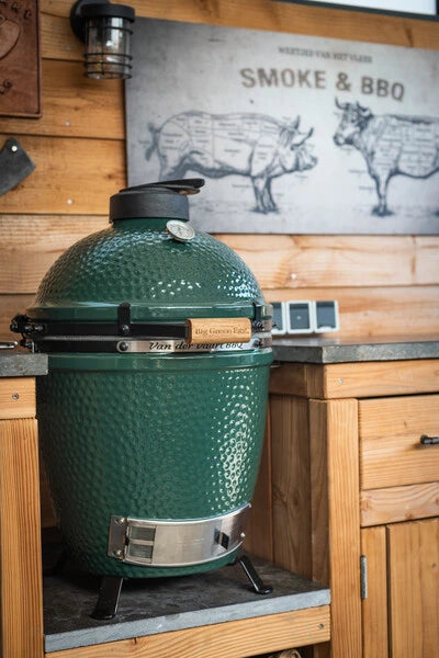 Big Green Egg Medium Starter Set 2026