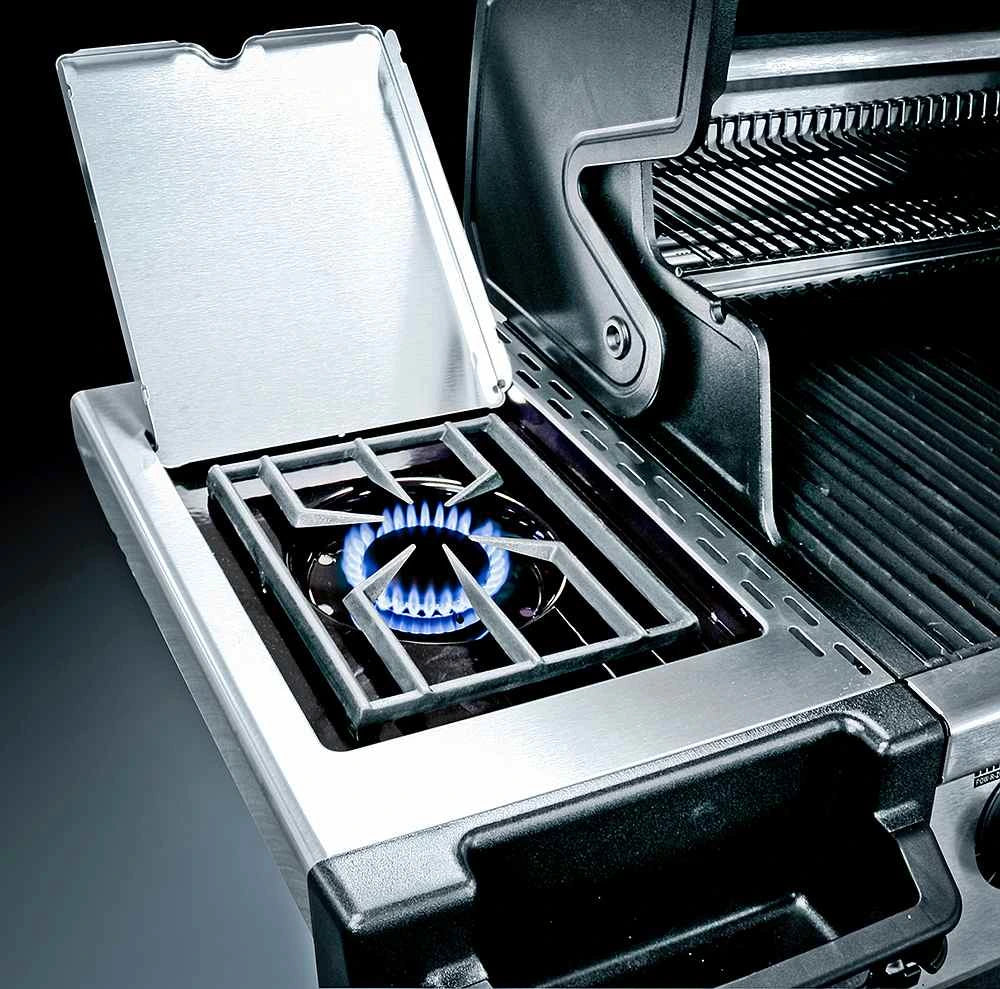 Broil King Regal 590 Black