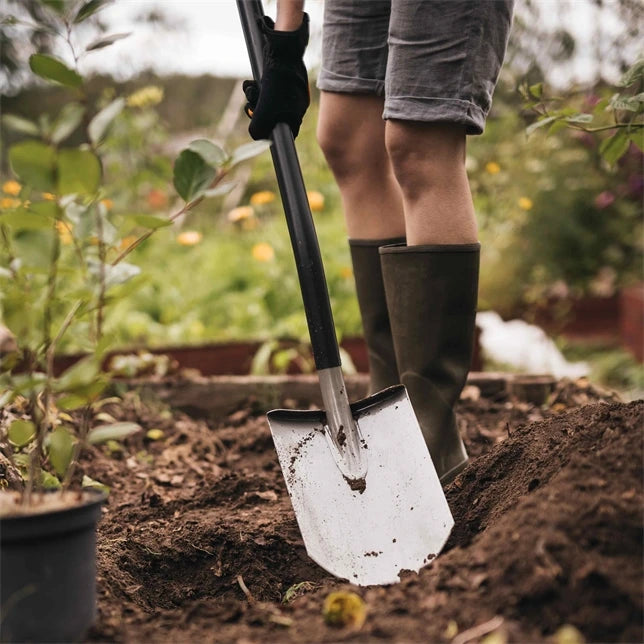 Fiskars Ergonomic Gärtnerspaten spitz, grau