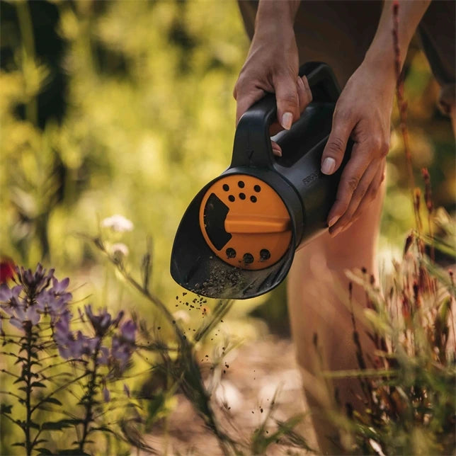 Fiskars Solid Streuer